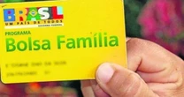 Benefcio: Bolsa Famlia de R$ 300 cria saia justa para a equipe econmica