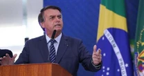 Aps recusar doses, Bolsonaro pede Pfizer para antecipar vacinas