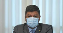 Senador mineiro Carlos Viana tem alta aps internao por COVID-19