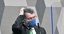 Ernesto Arajo obtm licena-prmio e receber salrio por 3 meses