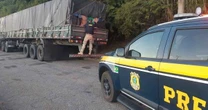 PRF apreende carregamento com mais de 15 mil litros de cerveja na BR-267