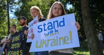 «Путін ніколи не шукав миру». Американські експерти про небезпеку перемир'я без безпекових гарантій Заходу для України Путін намагається затягнути війну та обманути Трампа на саміті в Алясці. Чи зможе президент США протистояти амбіціям Кремля? Читайте оцінки генерала НАТО та дипломатів
