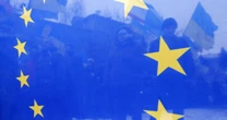 Гляньте в дзеркало історії. Який зв'язок між Другою світовою війною і членством України в ЄС? Ті, хто розганяє скепсис щодо членства України в ЄС, мали би глянути в дзеркало історії і подивитись, чи на праведному боці були вони в часи Другої світової