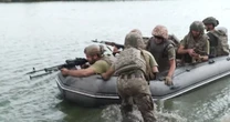 «Тіла солдатів РФ вже не забирали, їх засипали хлоркою» – свідчення з Нової Каховки про бої у Кринках Операція Сил оборони України у Кринках тривала майже 9 місяців