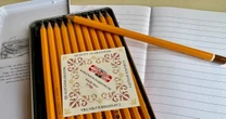 Олівці в окупації. Koh-i-Noor та інші чеські компанії ігнорують війну Празі бракує чиновників, щоб відстежувати обхід санкцій чеськими компаніями