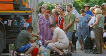 «Люди б’ються за воду»: чому життя в окупації порівнюють з бідними країнами Африки? Окупаційна влада радить жителям збирати дощову воду