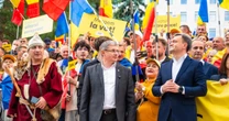 Молдова обрала Євросоюз, а не Москву. Що це означає для України Молдова зберігає проєвропейський курс, але може лишити на цьому шляху Україну позаду