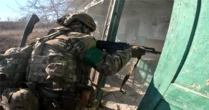 «Повзуть без рук, без ніг». Як розвідники НГУ працюють на «нулі» і що вони бачать У чому небезпека російської тактики малих груп? Розповідають бійці 15-ої бригади НГУ «Кара-Даг»