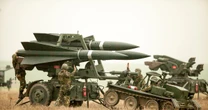 Bradley і HAWK: що США передають Україні у новому пакеті на $322 мільйони Ракети HAWK часів Холодної війни та бойові машини Bradley: у США заявляють, що нове постачання зброї Україні не змінить військовий баланс у регіоні