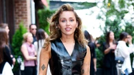 Miley Cyrus reveals the 'powerful' therapy that helped her conquer stage fright