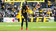 Steelers' Mike Tomlin calls George Pickens’ sideline frustrations a problem: ‘It’s not solution-oriented’