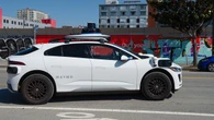 Robotaxi drives off from airport with passenger's suitcase