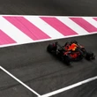 Formula 1, Verstappen in pole nel GP di Francia: battuto Hamilton. Ferrari bene con Sainz e Leclerc