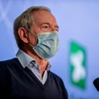 Bertolaso: "Non possiamo mandare i carabinieri da chi non si vuole vaccinare"