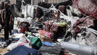 Israeli bombardment pushes more Palestinians out of their homes