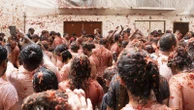 Watch as tomato fight turns Spanish town red