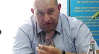 "Збройний барон" чи інструктор? Дружина фігуранта справи про торгівлю боєприпасами публічно виправдовує дії ексзаступника начальника ДАІ Януковича