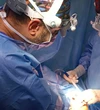 У Львові школярка ледь не задихнулася через ковпачок від ручки: медики врятували життя відкритою операцією