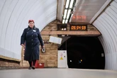 Рух на "червоній" гілці метро Києва обмежено: названо станції