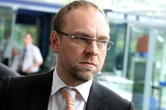 Обшуки у підозрюваних в держзраді без судових ухвал: Виправдано! - нардеп Власенко