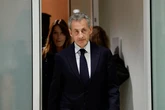 Експрезидент Франції Саркозі дізнався про народження онука на другий день ув'язнення: як назвали малюка