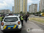 Вбивство чоловіка у Києві: особу загиблого встановили, стрілка продовжують шукати