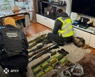 На Буковині прикордонники викрили схему втечі за кордон та зброю з боєприпасами: серед організаторів – заступник міського голови