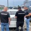 Літак і мільйони готівкою: троє депутатів місцевих рад отримали підозри за приховані активи на 25 млн грн