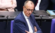 AfD наступає на п'яти: опитування показало зниження підтримки Мерца напередодні літніх канікул уряду
