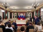 У кремлі зібралися російські та іноземні журналісти в очікуванні прес-конференції путіна