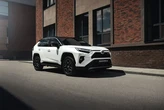 Автопарк України поповнився на понад 2,4 тисячі легкових гібридів: Toyota зберігає лідерство