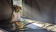 Акція "Стіл памʼяті": тисячі закладів та військові частини згадують полеглих захисників України