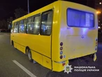 Водій Mercedes напідпитку врізався в автобус, поранивши пасажирку, отримав підозру - поліція