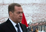 "Хрипкий, жалюгідний птах продовжує кукурікати": медведєв прокоментував можливе введення військ НАТО в Україну