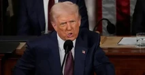 "путін приємно розмовляє, а потім усіх бомбить": Трамп пообіцяв Україні ракети до Patriot