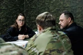 Заслухала доповіді про оперативну обстановку та ситуацію із забезпеченням: Свириденко відвідала підрозділи на Донеччині