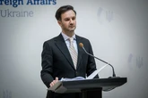 "Цілковита неадекватність" - МЗС про російську "вимогу" щодо західної зброї