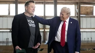 Маск знову користується прихильністю Трампа після літніх суперечок