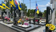 У Львові затримано жінку за наругу над 39 могилами воїнів