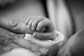 В Австралії жінка народила чужу дитину після невдалої підсадки ембріона