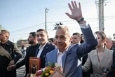 У Румунії ультраправий кандидат хоче повернути політика із зв'язками з фашистами
