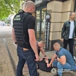 До Молдови за 13 тисяч доларів: у столиці поліцейські затримали незаконного "турагента"