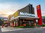 McDonald’s запустив сервіс замовлень у додатку: тепер обід можна оформити й оплатити просто зі смартфона