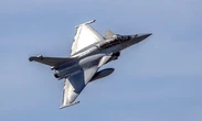 Індія схвалила розробку власного малопомітного винищувача на тлі зростання напруги з Пакистаном – Reuters
