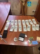 Екс-поліцейський звинувачується у вимаганні хабара в розмірі 2000 доларів і витоку конфіденційних даних