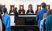 Історичне рішення: Конституційний суд Литви дозволив одностатевим парам реєструвати партнерство