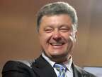 Порошенко підігрує рф: звинуватив владу в утисках, хоча сам тиснув руку і обіймав путіна - експерт