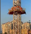 Відвідувачі застрягли на екстремальному атракціоні Power Tower в Одесі