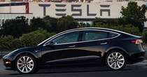 Boom vendite Tesla spinge settore chip, a Milano bene St