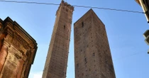Bologna, per salvare la Garisenda serviranno 10 anni e almeno 20 milioni di euro
